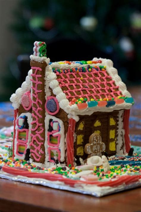 Inspiring Gingerbread Houses That Look Almost Too Good To Eat