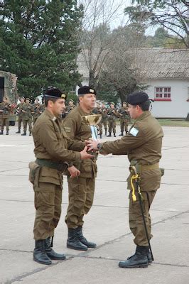 Panorama El Grupo De Artiller A Conmemor El D A Del Ej Rcito