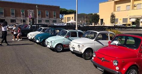 A Sabaudia Il Raduno Di Auto D Epoca Organizzato Dal Club Italia Fiat