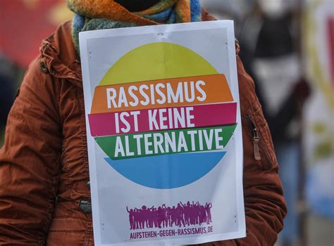 B Ndnis Aufstehen Gegen Rassismus Ruft Zu Kundgebung Gegen Afd Auf