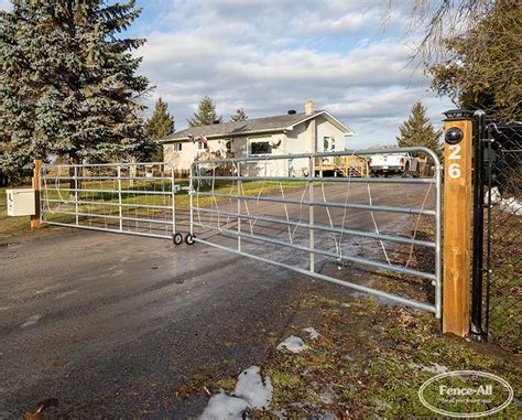 Tube Gate | Products | Fence All | Ottawa, ON