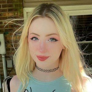 Haylieeeefrees Hayliekyufree Nude OnlyFans Fapullo