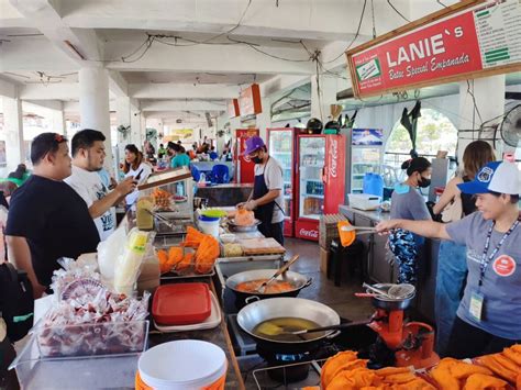 Empanada Of Batac Ilocos Norte Jon To The World Blog