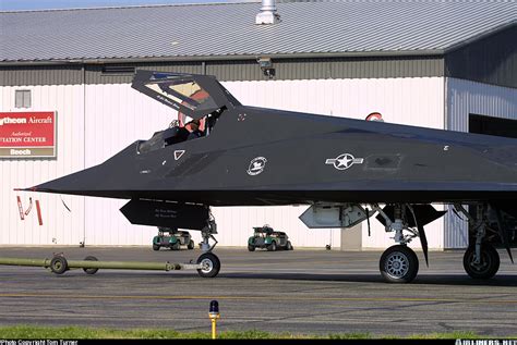 Lockheed F 117a Nighthawk Usa Air Force Aviation Photo 0393421