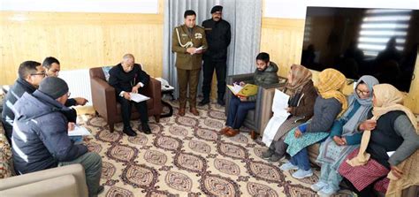 Delegations Meet Lg Ladakh Daily Excelsior