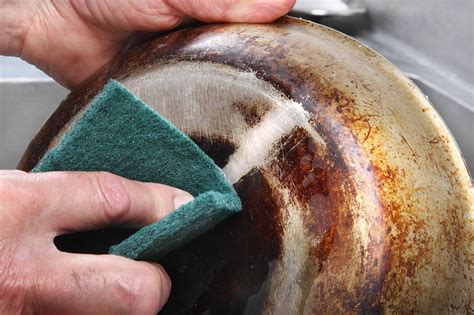 The Best Trick To Clean Burnt On Grease From Pots And Pans Cleaning