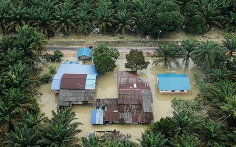 Selangor Hantar Bantuan Banjir Ke Johor Esok Kata Mb Fmt