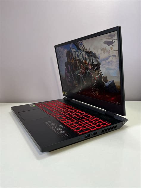 Купити Ноутбук Acer Nitro Ryzen 7 6800H RTX 3050 Ti 4Gb 16 Gb DDR5 SSD