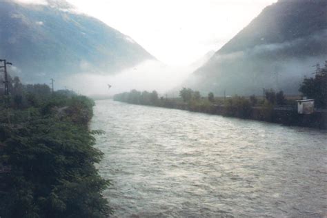 LA MEDIA VALTELLINA: Il fiume adda e le sue sponde in Valtellina