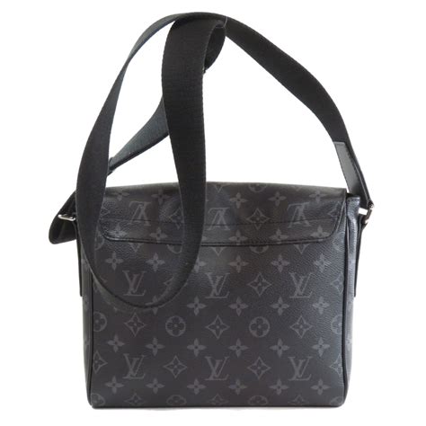 Louis Vuitton District Pm Bag Monogram Eclipse M Semashow