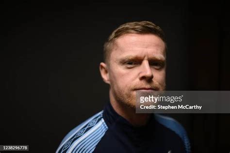 Damien Duff Ireland Photos and Premium High Res Pictures - Getty Images