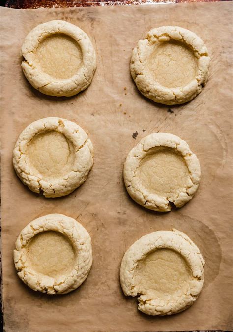 Crumbl Boston Cream Pie Cookies Salt Baker