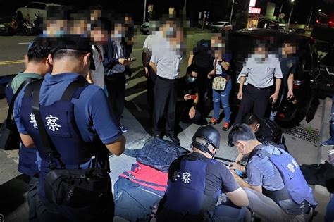 快訊／抓到了！台南殺警凶嫌 清晨新竹落網｜東森新聞：新聞在哪 東森就在哪裡