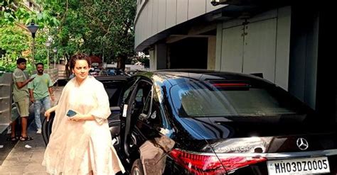 Kangana Ranaut Gets Clicked With Her New Mercedes Maybach S At Jam