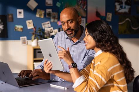 Apple Announces New Learning Coach Program And Features For Educators