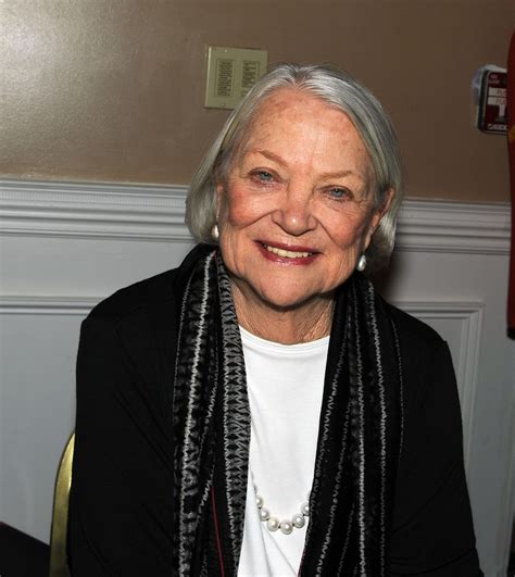 Star Trek Deep Space Nine Actress Louise Fletcher Has Died