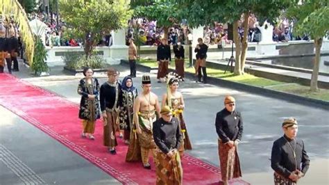 Foto Ngunduh Mantu Kaesang Dan Erina Di Solo Tribunjogja