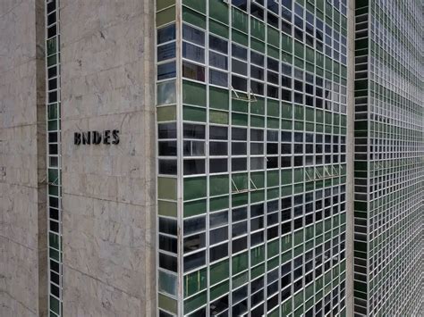 BNDES abre concurso cota para pessoas negras e PcD salário é de R