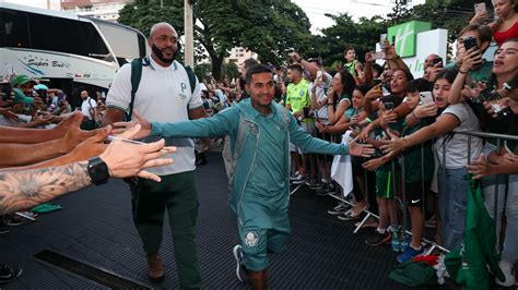 Palmeiras Desembarca Em Belo Horizonte Para Duelo Contra Atl Tico Mg