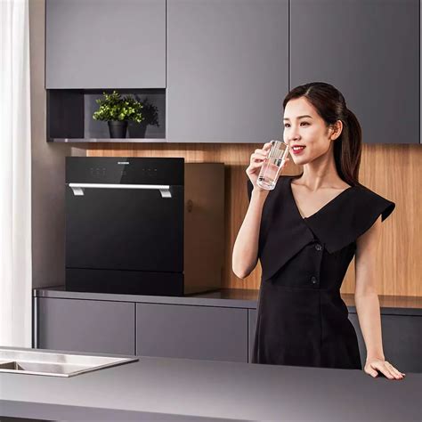 Xiaomi Smart Dishwasher позволяет контролировать процесс мытья посуды ...