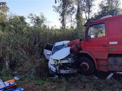 Acidente Na Br Em Paranava Mata Duas Pessoas E Deixa Outras Duas