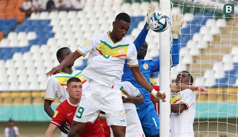 Foto Hattrick Idrissa Gueye Ke Gawang Polandia Pastikan Senegal Jadi