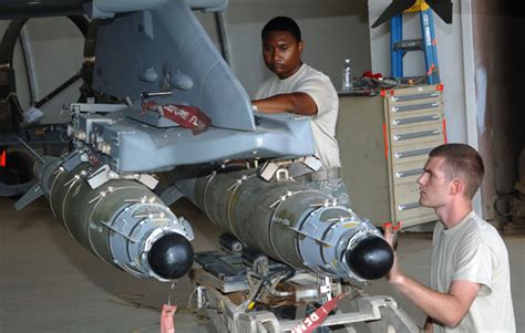 Laser JDAM Tested with 2,000 pound Mk-84 Warhead - Defense Update: