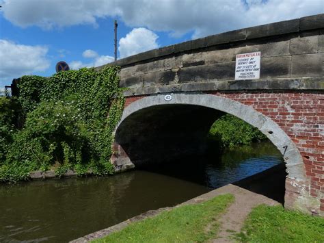 Wychnor Hall Bridge No Mat Fascione Cc By Sa Geograph