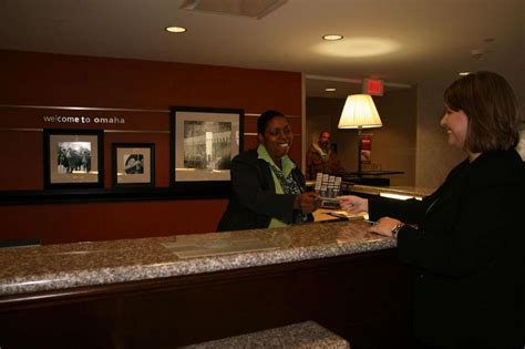 Hampton Inn And Suites Omaha Downtown Hotel (Omaha (NE)) - Deals ...