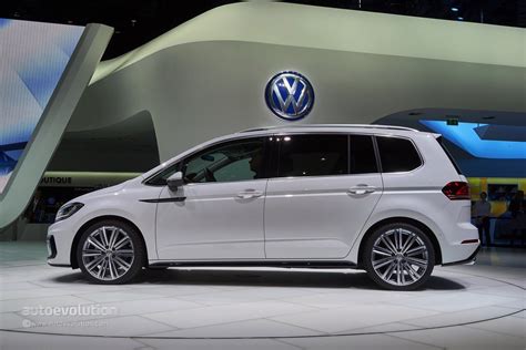 2016 Volkswagen Touran R Line Package Launched In Germany Autoevolution