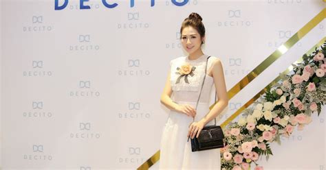 Á hậu Tú Anh cùng loạt hot girl khoe sắc trong sự kiện ra mắt thương hiệu mỹ phẩm Decito