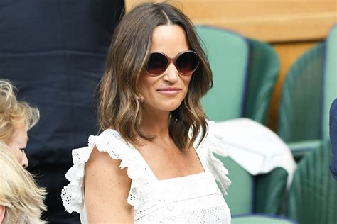 Pregnant Pippa Middleton Wows At Wimbledon