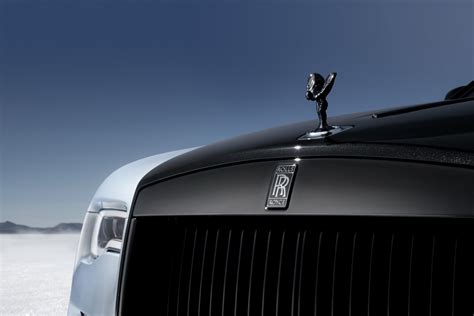 New Rolls Royce Landspeed Collection Shows How Well Luxury And Mph Go