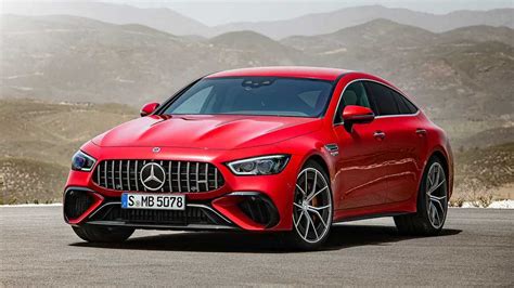 Mercedes AMG GT 63 S E PERFORMANCE Motore Plug In Interni Potenza