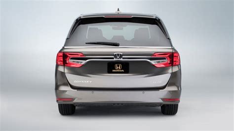 升級10速自排變速箱 美規大改款《honda Odyssey》北美車展正式發表