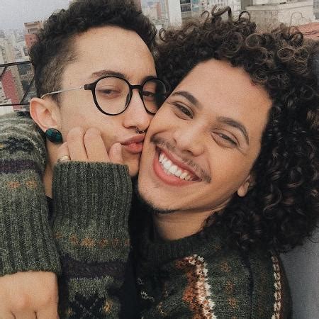 Pocnejo Filho De Solim Es Canta O Amor Gay E Revela Surpresa Do Pai Jornal Do Peninha