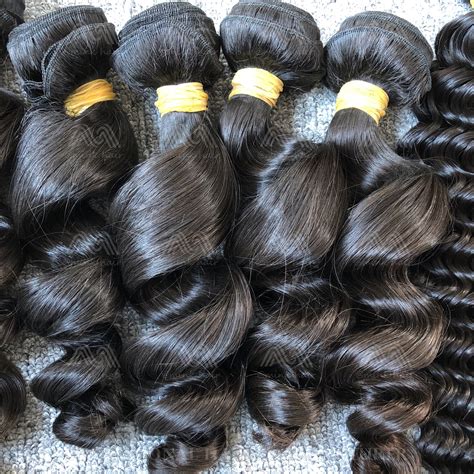 Stylists Divide Over Body Wave Hair Versus Loose Deep Waves - Ruka Hair