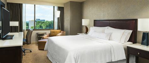 Guest Room Amenities | The Westin Tysons Corner