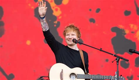 Ed Sheeran lance une collection avec la marque de vêtements Lucy Yak