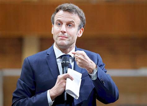 Présidentielle 2022 Macron le premier à décrocher les 500 parrainages