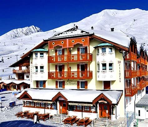 Passo Tonale webcam | Adamello ski area live cams