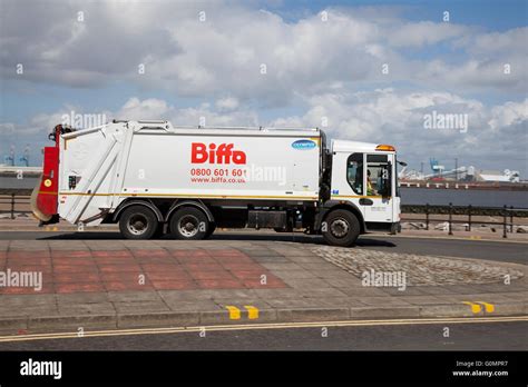 Biffa Garbage Truck Lorry Refuse Cart Waste Trash Truck Rubbish