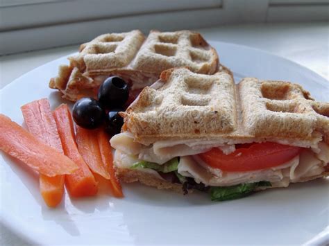 Freshly Pressed Waffle Sandwiches for #WeekdaySupper - Cindy's Recipes