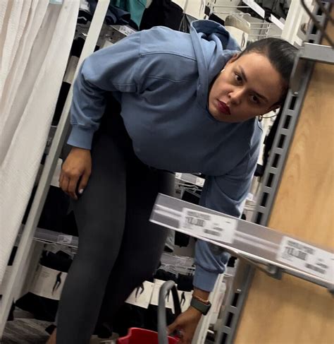 BUSTED BY LATINA But Her ASS WAS WORTH IT Spandex Leggings Yoga Pants Forum