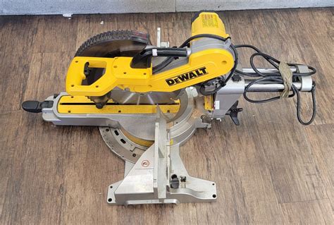 DEWALT 15 Corded 12 Double Bevel Sliding Compound Miter Saw Blade