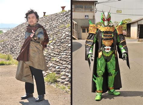 【写真 12枚】「劇場版 仮面ライダージオウ Over Quartzer」にカゲン役で出演するパパイヤ鈴木さん（左）とカゲンが変身する仮面