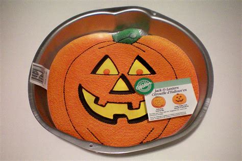 Wilton Jack O Lantern Pumpkin Cake Pan W Insert And Directions As