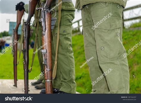 Men Dressed Ira Paramilitary Uniforms Guns Stock Photo 1391502257 ...