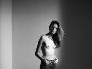 Naked Nimuë Smit Added by MOMUSICMAN