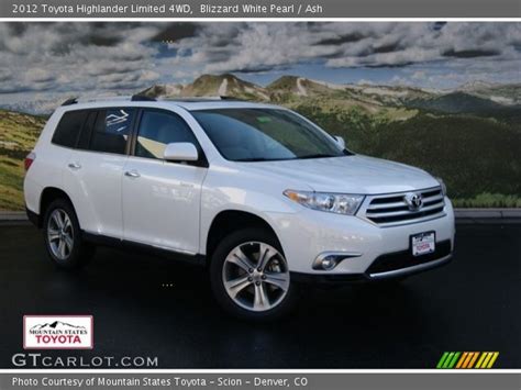 Blizzard White Pearl Toyota Highlander Limited Wd Ash